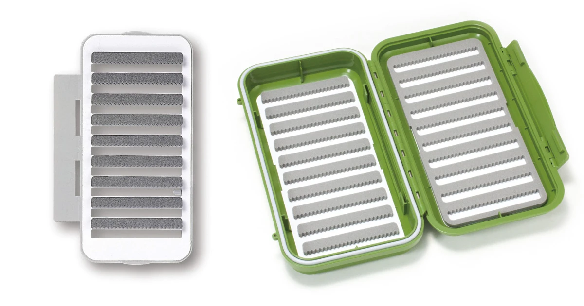 C&F Large 20-Row Waterproof Fly Case Olive Loaded - CFA-3509 3 C&F Large 20-Row Waterproof Fly Case Olive Loaded - CFA-3509