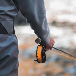 Cortland Long Belly Distance Floating WF Fly Line -Aanbevolen Winkels Voor Visuitrusting Cortland Long Belly Distance Floating WF Fly Line CORT LONGBELLYDIS XXX longbellydistanceorangewhite1