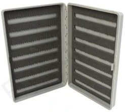 Euro Flies Lightweight Slit Foam Fly Box -Aanbevolen Winkels Voor Visuitrusting Euro Flies Lightweight Slit Foam Fly Box EF LWBOX XXX dsc04284 bewerkt
