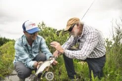 TFO Axiom II-X Fly Rod -Aanbevolen Winkels Voor Visuitrusting TFO Axiom II X Fly Rod TFOAXIOMIIX XXX axiom ll x carousel photos lifestyle 5