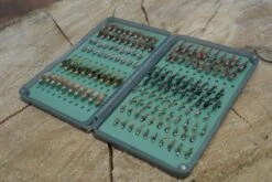 Fishpond Tacky Daypack Fly Box 2X -Aanbevolen Winkels Voor Visuitrusting Tacky Daypack Fly Box 2X TDPFB 2X daypack2x fff 1