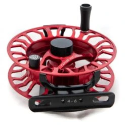 Taylor Elemnt Fly Reel Ruby Red -Aanbevolen Winkels Voor Visuitrusting Taylor Elemnt Fly Reel Ruby Red NFD9111RUBYRED XXX dsc 0055