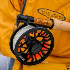 Vision Hero Fly Reel 24 Vision Hero Fly Reel -Aanbevolen Winkels Voor Visuitrusting Vision Hero Fly Reel VISIONHEROREEL XXX dsc 0548